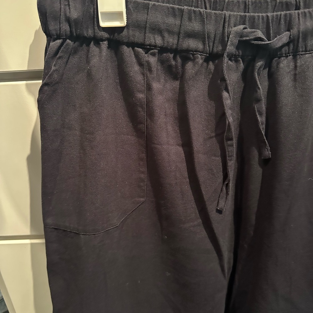 Able Women's Black Drawstring Pants - image 4